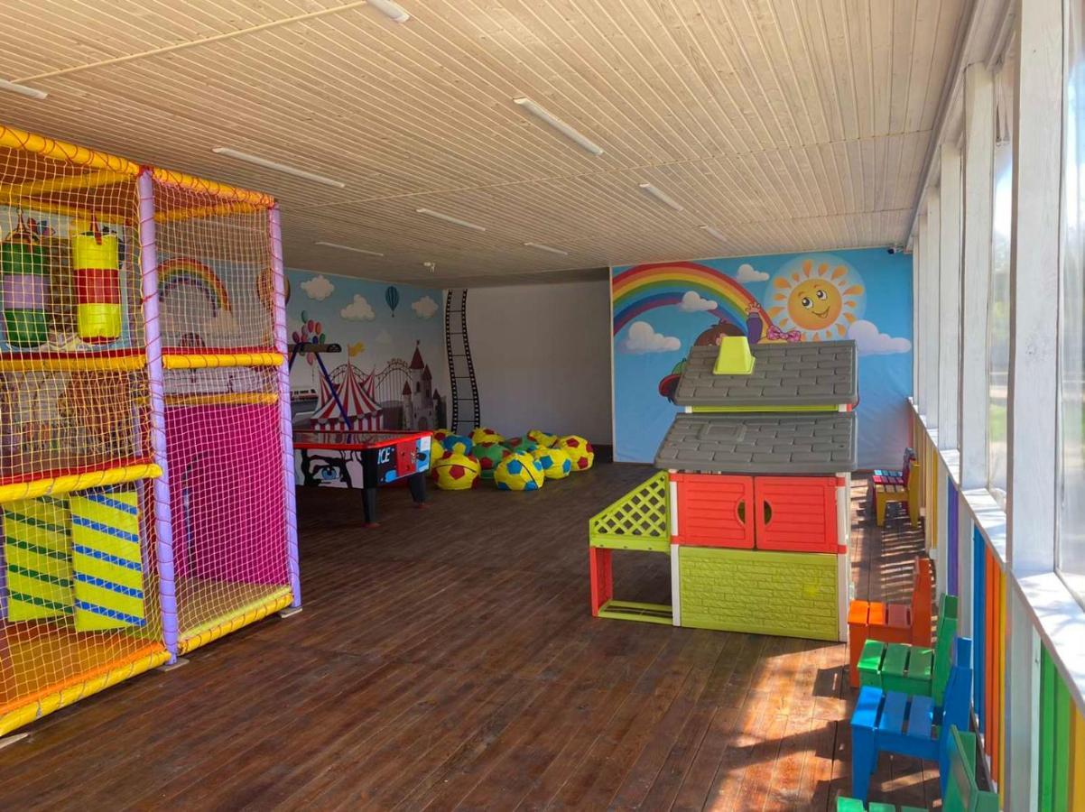 Liman Park Eco Hotel Stara Zbur'yivka Zewnętrze zdjęcie